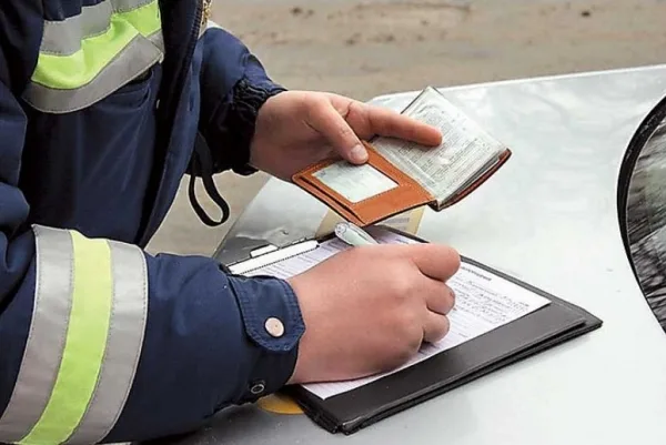Poliţiştii de la Transporturi au aplicat 620 de sancţiuni contravenţionale