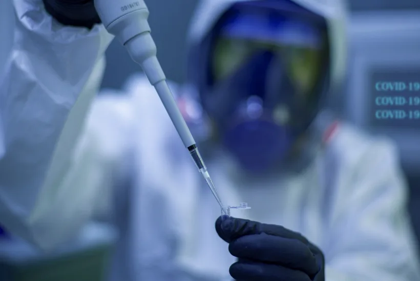 Avertismentul Interpol: se vând deja vaccinuri false anti-COVID