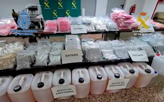 Captură-record de peste 800.000 de comprimate de ecstasy în Spania