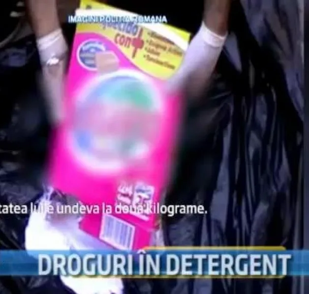 Droguri în cutii de detergenți, aduse din Spania prin firme de coletărie