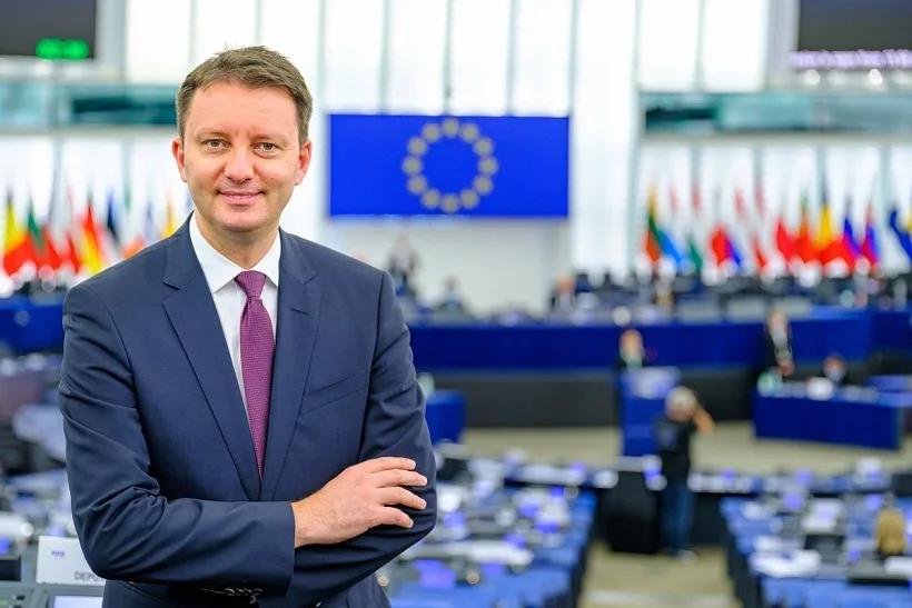 Siegfried Mureșan îl acuză pe Marcel Ciolacu că a blocat absorbția de fonduri europene