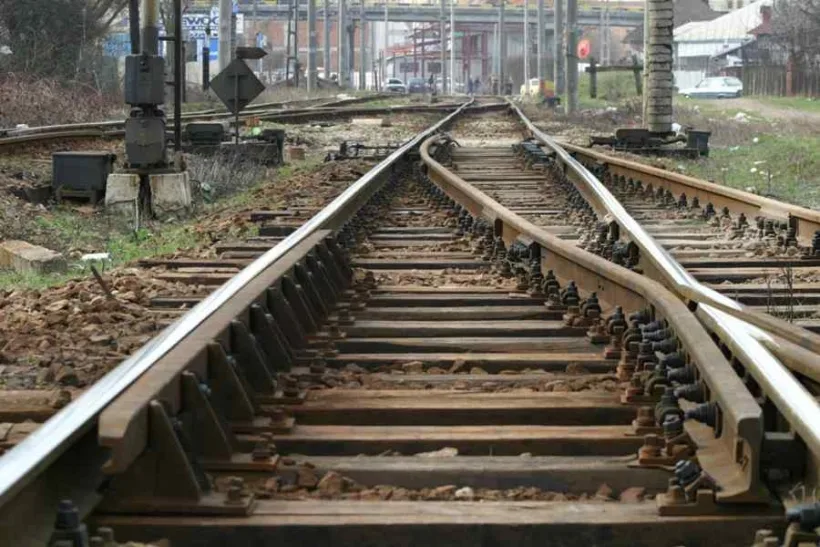 Transportul feroviar trece la ora de iarnă pe 26 octombrie