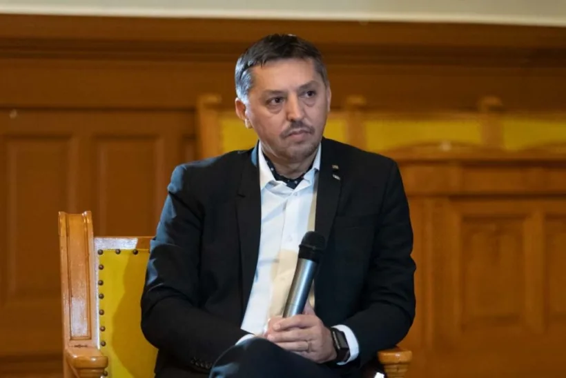 Reformă majoră în licee: curriculum modern, competențe-cheie și manuale noi din 2026