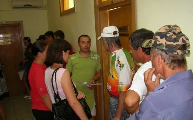Relansarea economică începe cu disponibilizări în serie