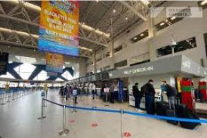 Aeroportul Otopeni, amendat de Protecția Consumatorilor