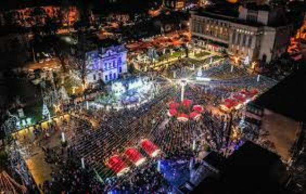 Magia sărbătorilor continuă, la T&acirc;rgul de Crăciun Pitești!