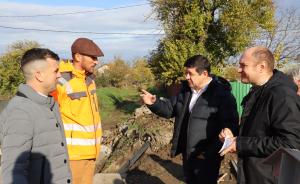 CJ Galați încheie investițiile de consolidare a drumului și podurilor din Cudalbi