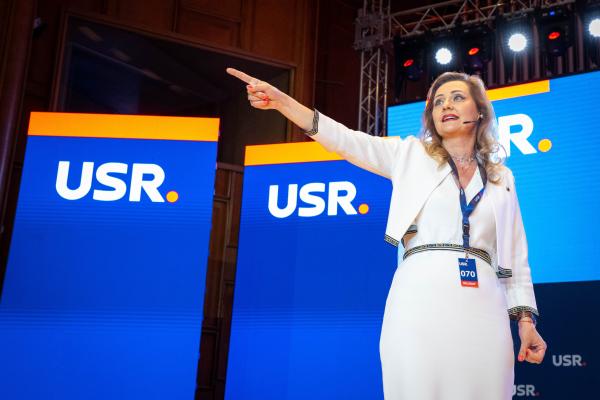 USR: Ministerul Apărării are obligația să vină cu explicații clare privind reformarea managementului companiilor de apărare