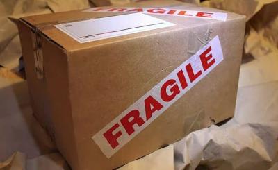 O nouă taxă pentru coletele care vin din afara UE