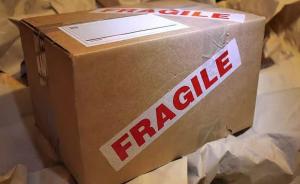 O nouă taxă pentru coletele care vin din afara UE