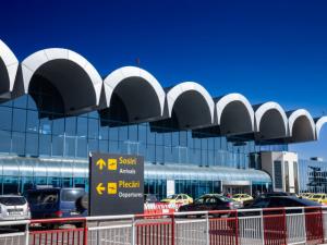 CNAB &icirc;ncepe construcția unei centrale fotovoltaice de 31,5 MWp la Aeroportul Otopeni