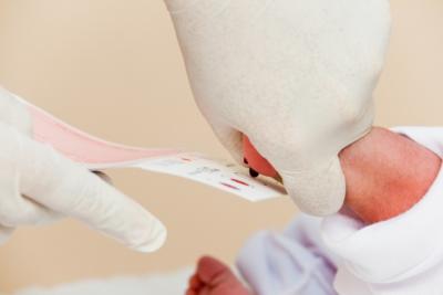 Acord de colaborare &icirc;ntre UMF CLUJ și SCJU Sibiu pentru screening neonatal