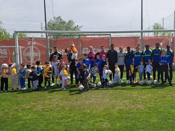 ”Ursuleții” în vizită la Baza Sportivă FCSB!