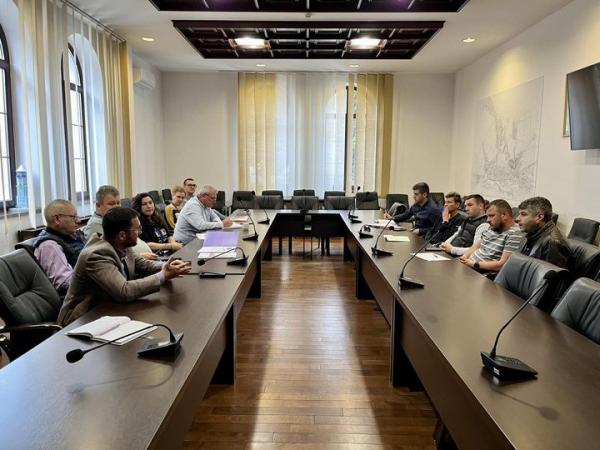 Străzi &icirc;n proces de reabilitare la Piatra Neamț