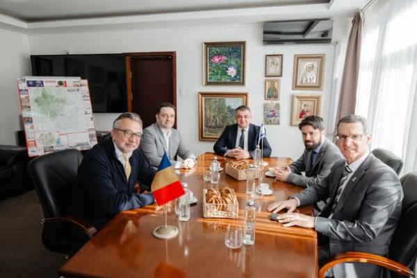 Vizita oficiala la Buzău a Ambasadorului Israelului &icirc;n Rom&acirc;nia