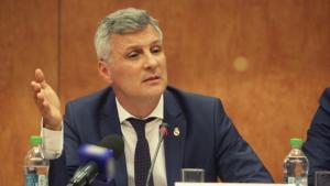 Senatorul PSD, Daniel Zamfir desfiinţează strategia Guvernului PNL: Ne va duce în prăpastie!