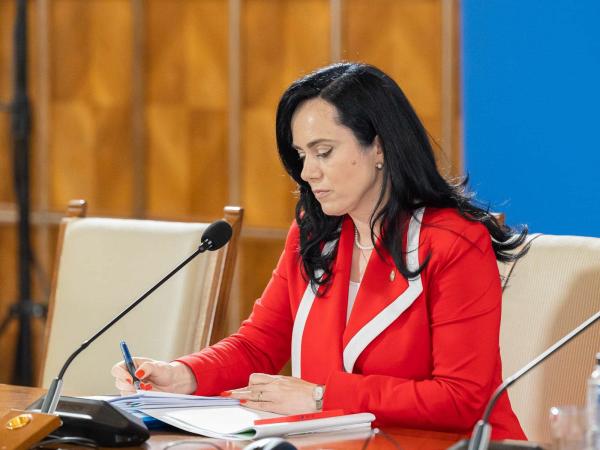 Ministrul Muncii: Introducerea salariului minim european, o garanție că salariile mici vor crește odată cu dezvoltarea economică