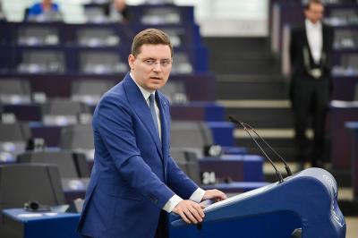 Victor Negrescu: Dacă vrem să fim pregătiți pentru viitor, trebuie să pregătim oamenii care &icirc;l vor construi