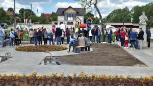 Inaugurarea unui spațiu de joacă și a unui parc modern în comuna Prunișor