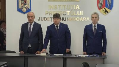 Am participat la ceremonia de &icirc;nvestire a noului prefect al județului Hunedoara, Lőrincz Sz&eacute;ll.