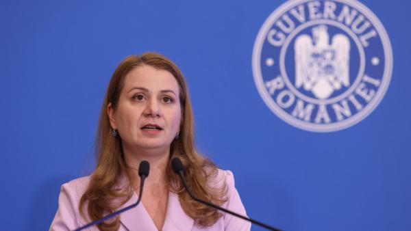 Linii telefonice de urgență, activate pentru probleme cauzate de vreme