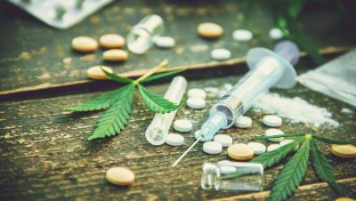 Prefectura București &icirc;i &icirc;ntreabă pe părinți dacă vor ca elevii să fie testați antidrog la școală