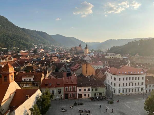 ALPIN FILM FESTIVAL – 10 ani de povești și aventuri montane la Brașov!