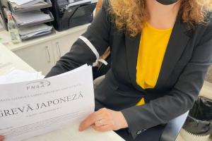 Sindicaliști vs premier. Marcel Ciolacu este acuzat că i-a aruncat pe funcționarii publici sub autobuzul retoricii populiste