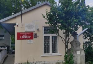 „Țintarul Sfântului Sisoe” pentru pensionarii ieșeni