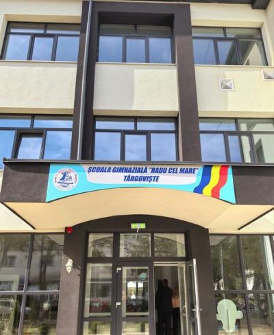 Una dintre cele mai bune școli din Târgoviște, reabilitată