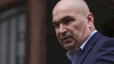 Bolojan schimbă direcția: Autoritățile locale ar putea primi dreptul să micșoreze impozitele