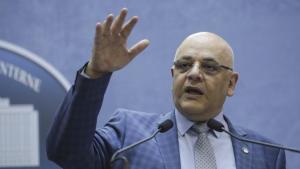 Arafat, avertizează: Nu va exista o nouă etapă de relaxare