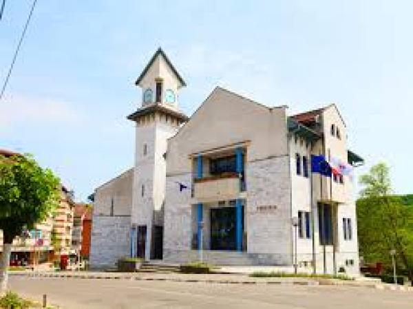 Sediu modern pentru angajații primăriei Băile Govora