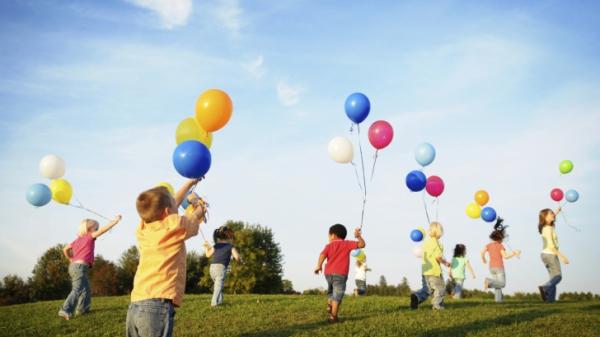 Copilăria trebuie celebrată la orice v&acirc;rstă. La mulți ani copiilor din &icirc;ntreaga lume!