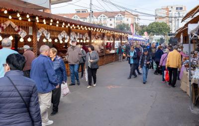 Cel mai mare ceaun cu zacuscă și simfonia plăcintelor, atracțiile T&acirc;rgului de Toamnă de la Galați