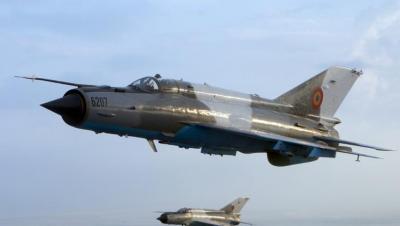 Înfiorător! Bombardiere și avioane de vânătoare rusești, interceptate de MiG-uri în apropierea spațiului aerian al României