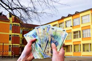 Bursele de merit. REPER acuză Ministerul Educației că discriminează copii români veniți din străinătate