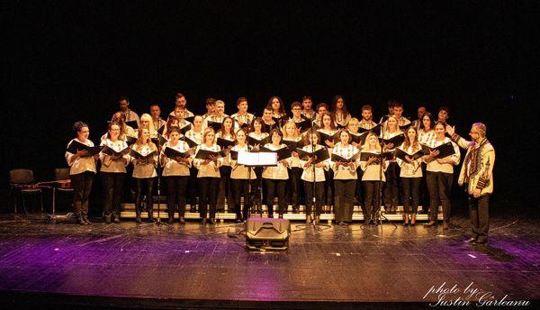 Premiul 1 la „Concursul Internațional de Dans, Muzică și Coruri”