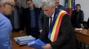 Primarul municipiului Câmpulung Moldovenesc s-a înscris în cursa pentru un nou mandat