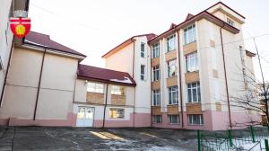 INVESTIȚIILE ÎN EDUCAȚIE CONTINUĂ LA BOTOȘANI