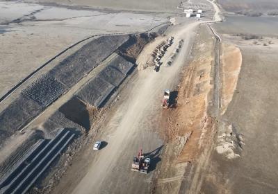 Ministrul Transporturilor anunță că lucrările pe un tronson al Autostrăzii Transilvania vor începe cu 6 luni înainte de termenul contractual