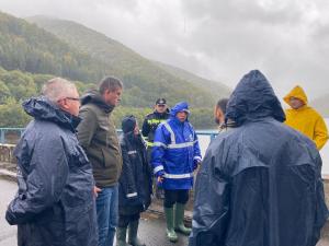 Autoritățile române construiesc diguri pentru a proteja zonele vulnerabile de-a lungul Dunării,