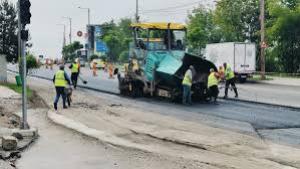 Bulevardul Traian din Piatra-Neamț asfaltat