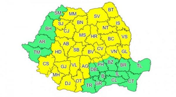 Cod galben de ploi torențiale, descărcări electrice și grindină în 29 de județe