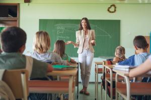 Ministerul Educației introduce portofoliul profesional obligatoriu pentru cadrele didactice