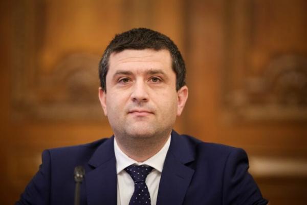 Ministrul Economiei promite plata salariilor restante de la 2 Mai Mangalia până la finalul anului