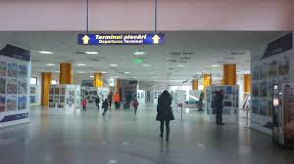 Un pasager care venea de la Zurich a fost premiat pe aeroportul din Cluj-Napoca