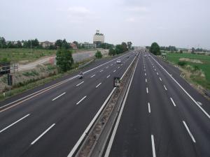 1.091 km de autostradă și de drum expres sunt deschise circulației în România