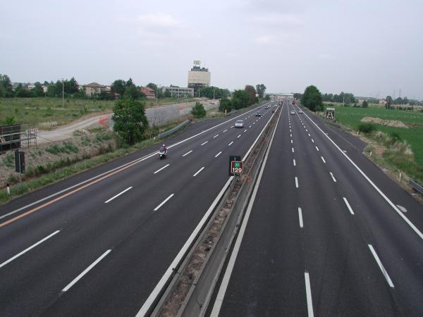 1.091 km de autostradă și de drum expres sunt deschise circulației &icirc;n Rom&acirc;nia