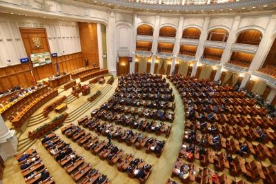 Csoma Botond despre scandalul AUR-Șoșoacă din Parlament: Erau urlete &icirc;n sală, era ca la circ